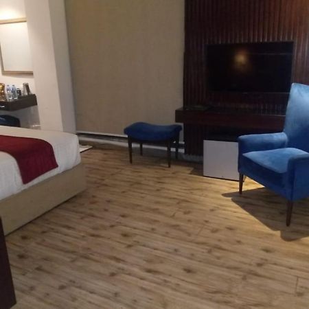 Grand Ittehad Boutique Hotel Lahore Bagian luar foto